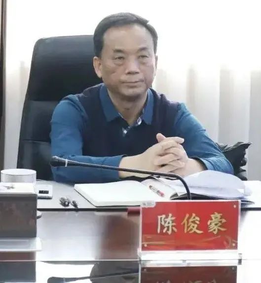 中石油一人被查！