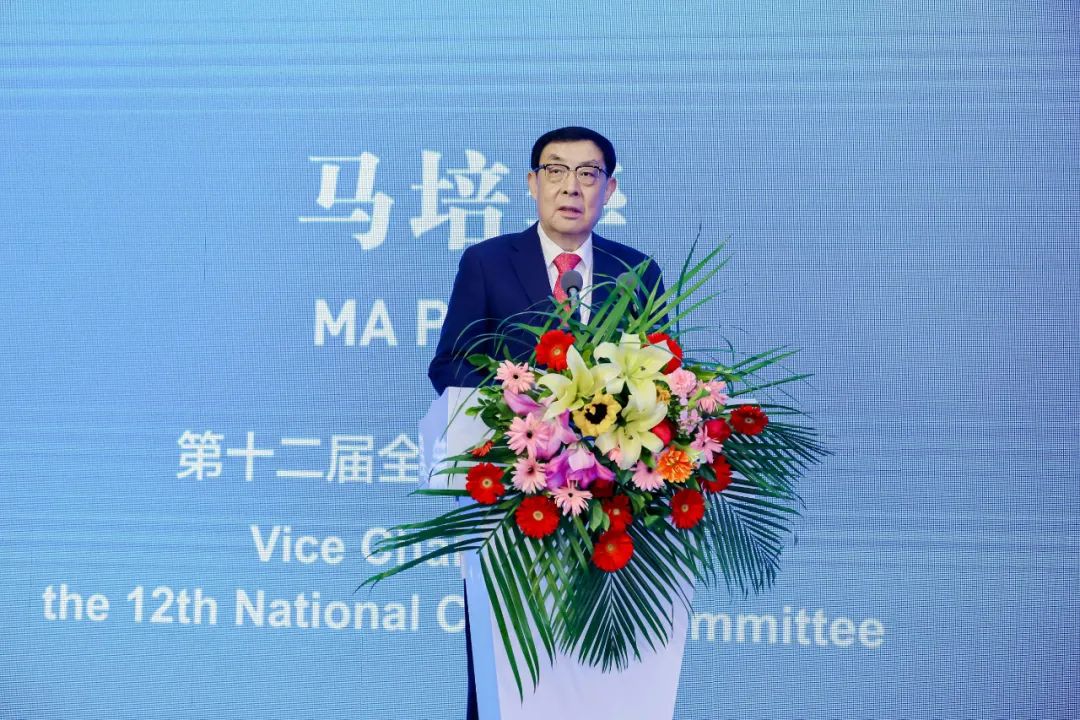 中石化高層演講！第二屆石油技術與裝備院校長論壇盛大開幕！