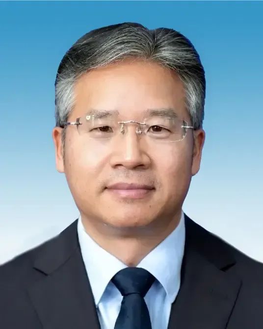 能源巨頭，領導班子調整！